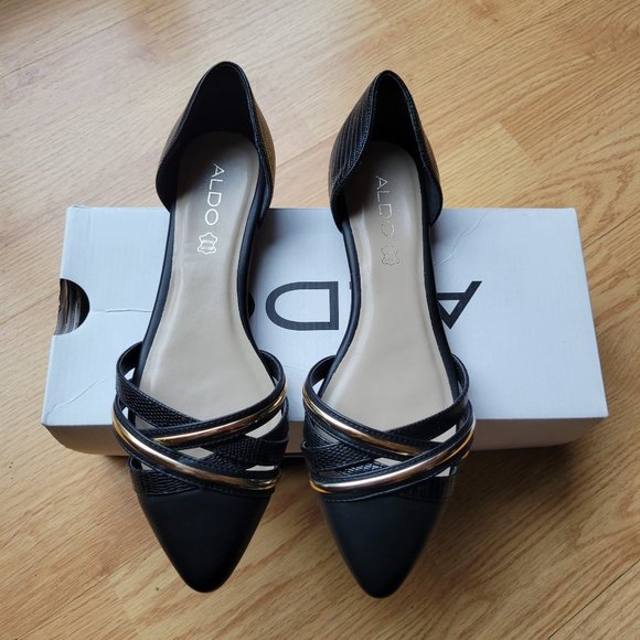 ALDO Black Genuine Leather Flats With Gold Accent - Picture 5 of 7